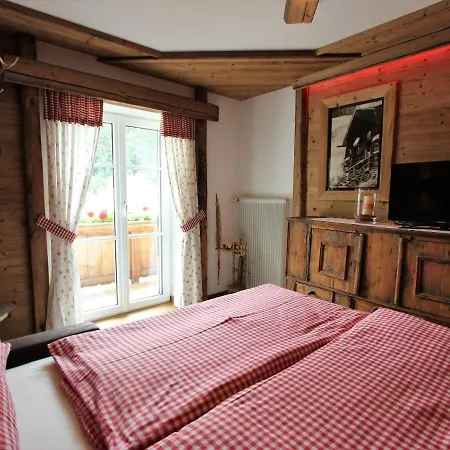 Modern In Kirchdorf With Swimming Pool * ブーヘン